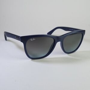 Ray-Ban Dark Blue frame Sunglasses. RB4184 Unisex